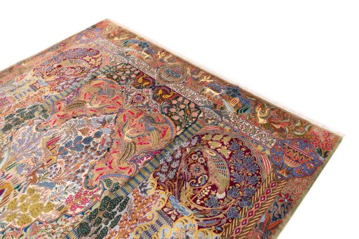 Surface texture of 1960s Kashmar rug with natural Wool and intricate pattern