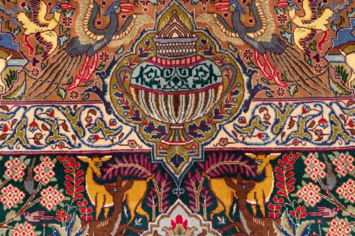 Corner detail of 1960s Kashmar rug showing border pattern and Wool pile