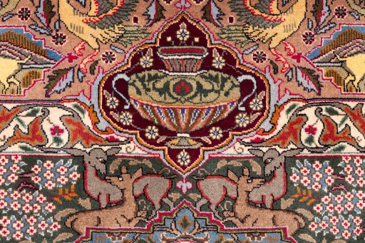 Corner detail of 1960s Kashmar rug showing border pattern and Wool pile