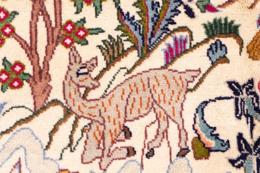Close-up detail of 1975s Kashmar rug from Iran / Persia showing Wool weave
