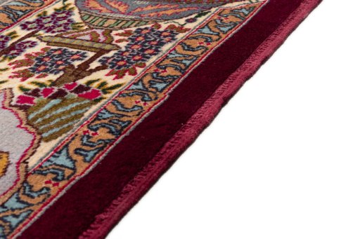 Close-up detail of 2018s Kashmar rug from Iran / Persia showing Wool weave