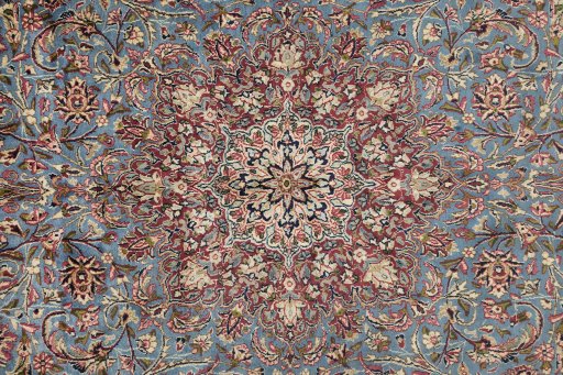 Close-up detail of 1960s Kerman rug from Iran / Persia showing Wool weave
