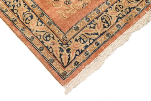 Close-up detail of 1940s Kerman rug from Iran / Persia showing Wool weave