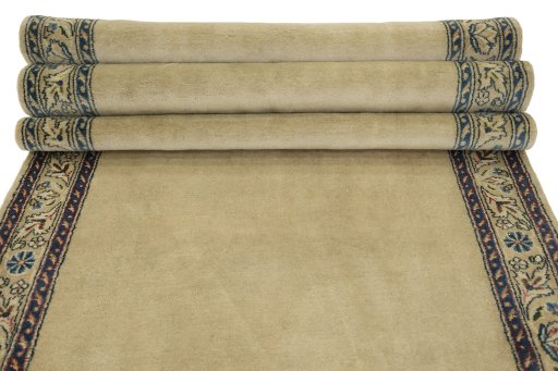 Close-up detail of 1930s Kerman rug from Iran / Persia showing Wool weave