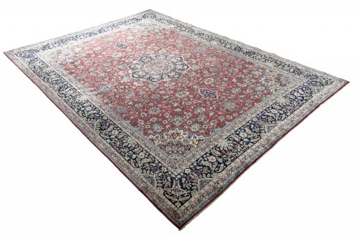 Close-up detail of 2000s Kerman rug from Iran / Persia showing Wool weave