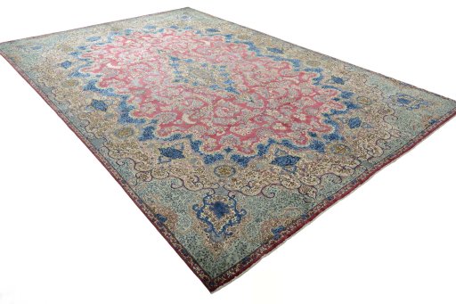 Close-up detail of 1930s Kerman rug from Iran / Persia showing Wool weave