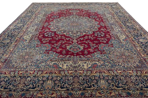 Surface texture of 1950s Kerman rug with natural Wool and intricate pattern