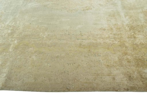 Corner detail of 1950s Kerman rug showing border pattern and Wool pile