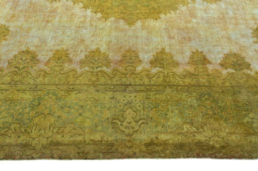 Corner detail of 1970s Kerman rug showing border pattern and Wool pile