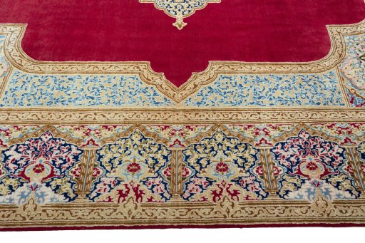Corner detail of 2000s Kerman rug showing border pattern and Wool pile