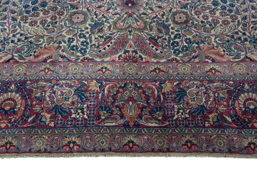Full view of 1930s Kerman rug from Iran / Persia, 422 × 300 cm in Beige tones