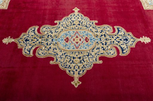 Central medallion detail of 2000s Kerman rug from Iran / Persia