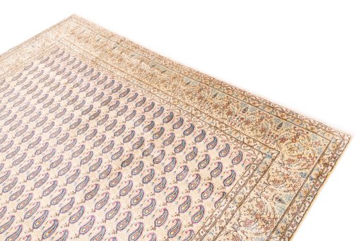 Surface texture of 1980s Kerman rug with natural Wool and intricate pattern
