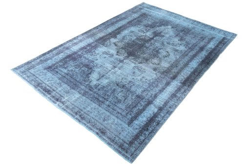 Corner detail of 1970s Khorasan rug showing border pattern and Wool pile