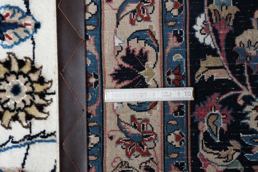 Full view of New Mashad rug from Iran / Persia, 602 × 400 cm in Beige tones