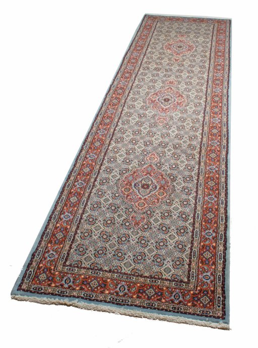 Close-up detail of New Moud rug from Iran / Persia showing Wool weave