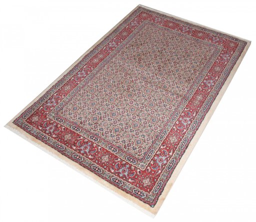 Close-up detail of New Moud rug from Iran / Persia showing Wool weave
