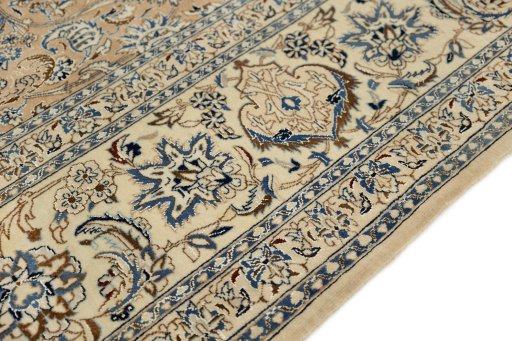Central medallion detail of 1960s Nain rug from Iran / Persia