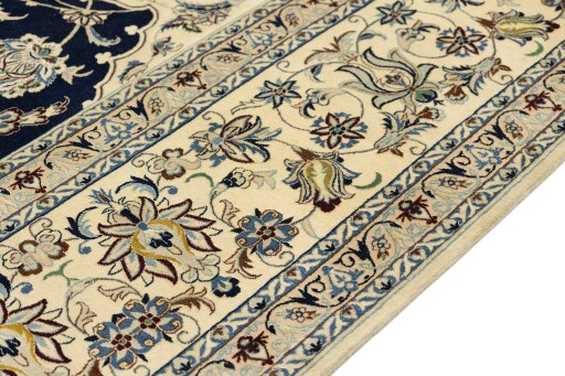 Central medallion detail of 1980s Nain rug from Iran / Persia