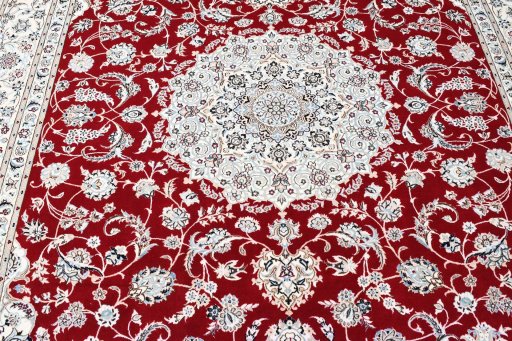 Surface texture of New Nain rug with natural Cork and intricate pattern