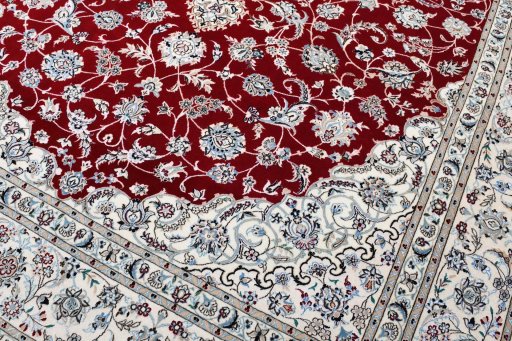 Central medallion detail of New Nain rug from Iran / Persia