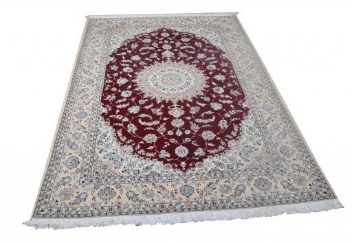 Corner detail of New Nain rug showing border pattern and Cork pile
