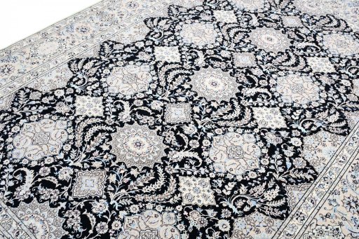 Surface texture of New Nain rug with natural Cork and intricate pattern