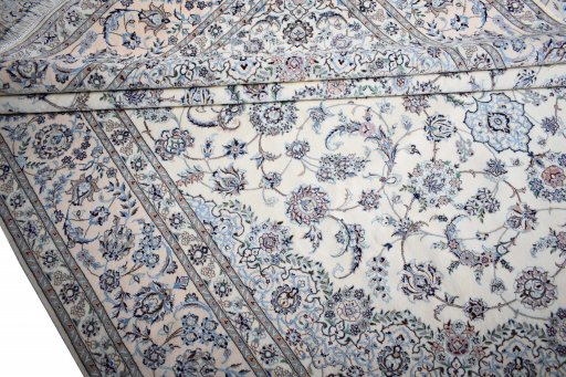 Central medallion detail of New Nain rug from Iran / Persia