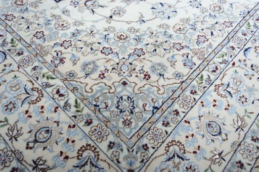Close-up detail of New Nain rug from Iran / Persia showing Cork weave