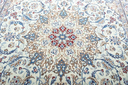Central medallion detail of New Nain rug from Iran / Persia