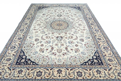 Surface texture of New Nain rug with natural Cork and intricate pattern