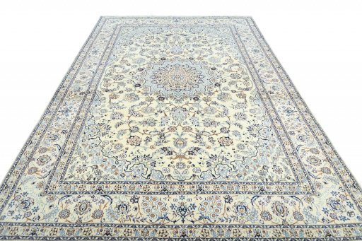 Surface texture of New Nain rug with natural Cork and intricate pattern