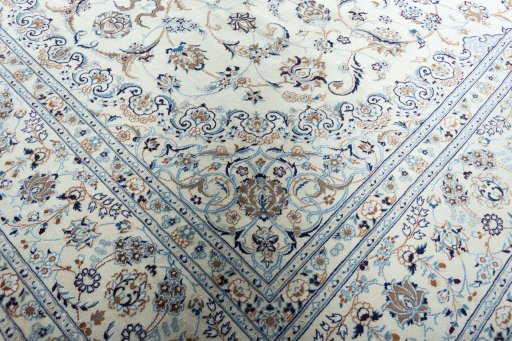 Full view of New Nain rug from Iran / Persia, 492 × 347 cm in Beige tones