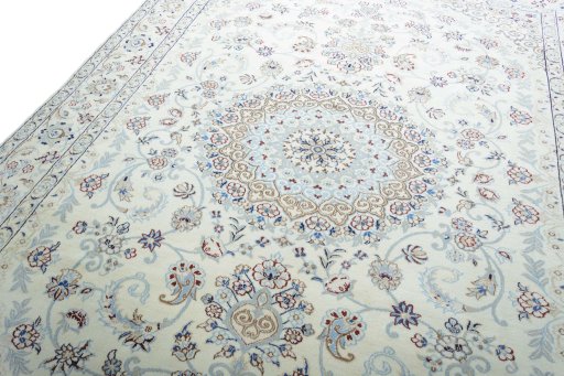 Backside of handmade 2000s Nain rug showing knot structure and weave density