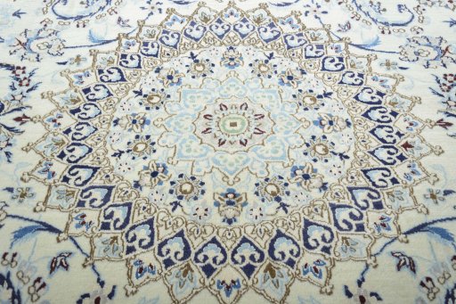 Central medallion detail of New Nain rug from Iran / Persia