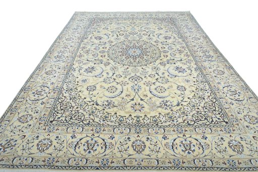 Surface texture of New Nain rug with natural Wool and intricate pattern