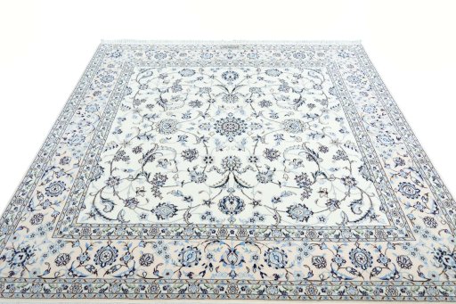 Surface texture of New Nain rug with natural Cork and intricate pattern