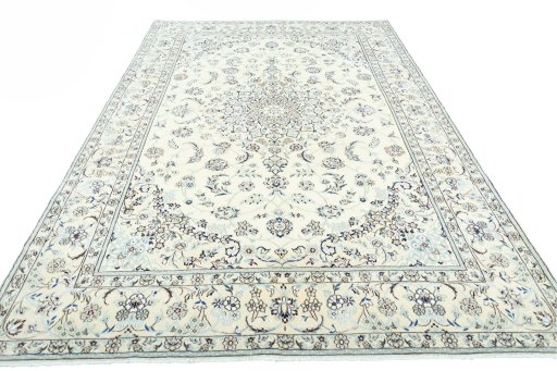 Surface texture of New Nain rug with natural Wool and intricate pattern
