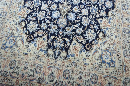 Close-up detail of 1970s Nain rug from Iran / Persia showing Cork weave