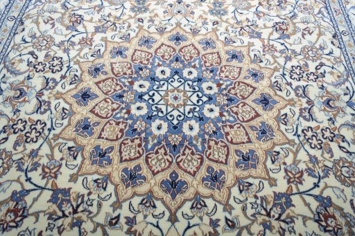Central medallion detail of 2000s Nain rug from Iran / Persia