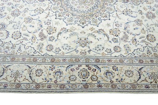Corner detail of New Nain rug showing border pattern and Cork pile