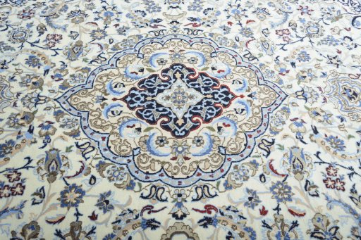 Central medallion detail of 2000s Nain rug from Iran / Persia