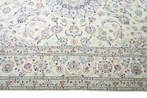 Corner detail of New Nain rug showing border pattern and Cork pile