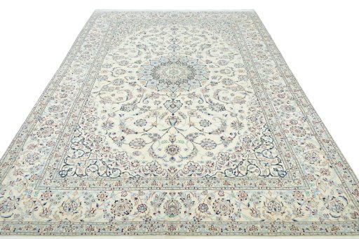 Surface texture of New Nain rug with natural Cork and intricate pattern