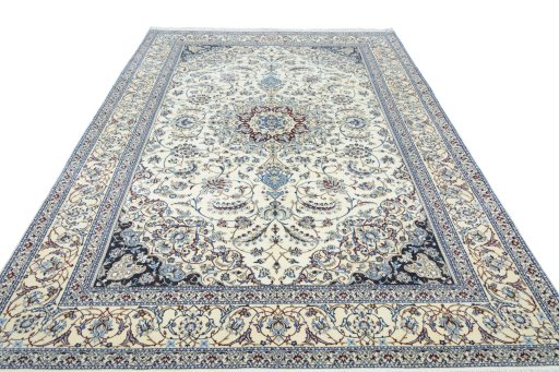 Surface texture of New Nain rug with natural Cork and intricate pattern