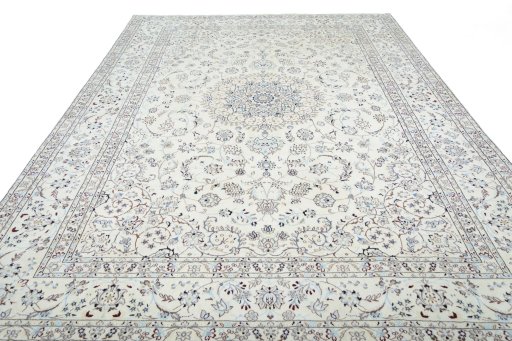 Surface texture of New Nain rug with natural Wool and intricate pattern