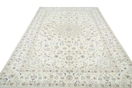 Surface texture of New Nain rug with natural Wool and intricate pattern