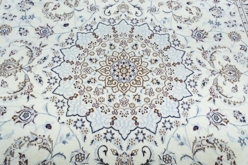Central medallion detail of New Nain rug from Iran / Persia