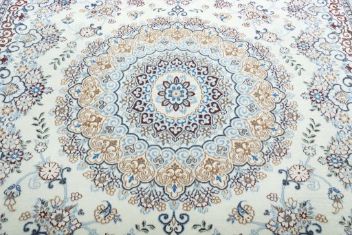 Central medallion detail of New Nain rug from Iran / Persia