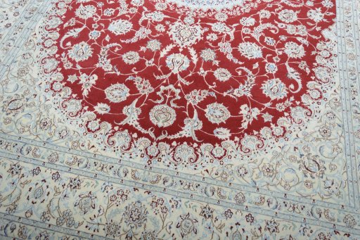 Close-up detail of New Nain rug from Iran / Persia showing Cork weave